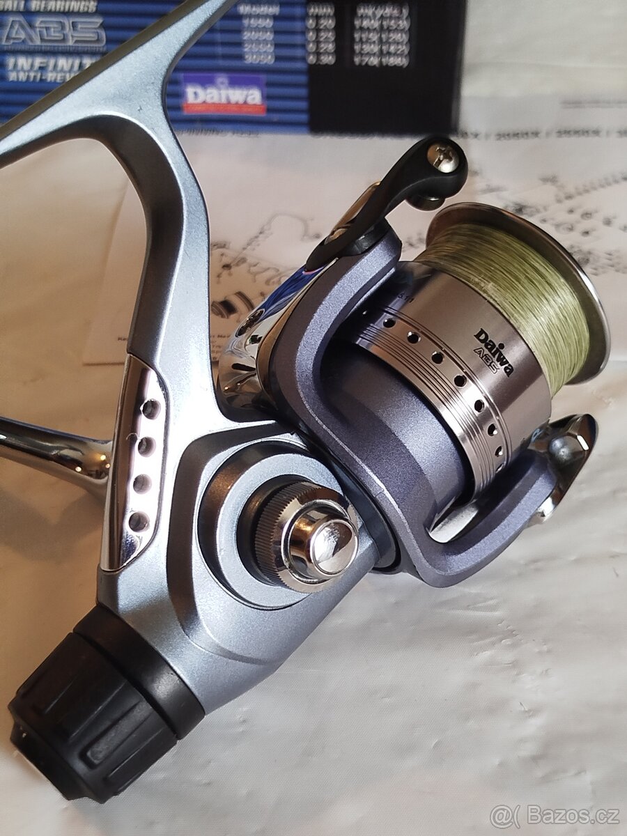 RYBÁŘSKÝ NAVIJÁK DAIWA CROSSFIRE 3050X - 5