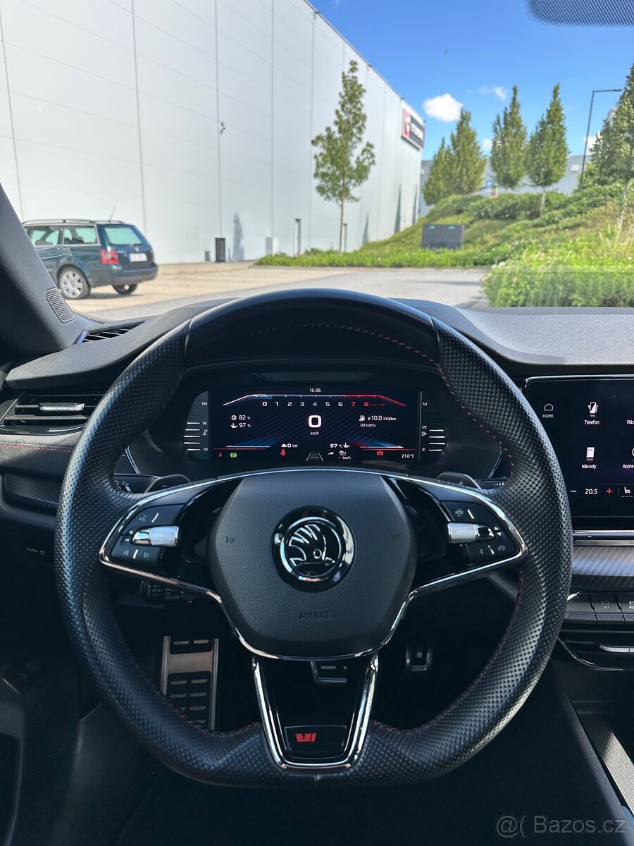 Škoda Octavia RS 2.0TSI DSG - 5