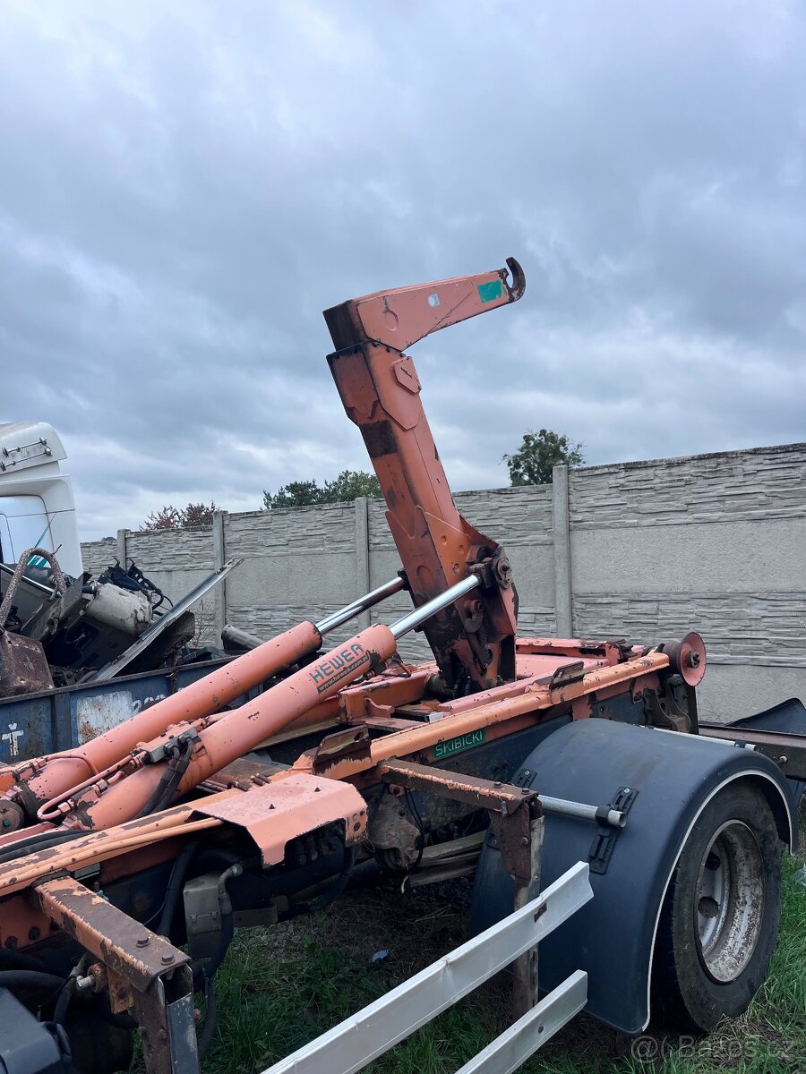 Renault midlum 12.180, hákový nosič kontejneru 1m, HR 2005 - 5