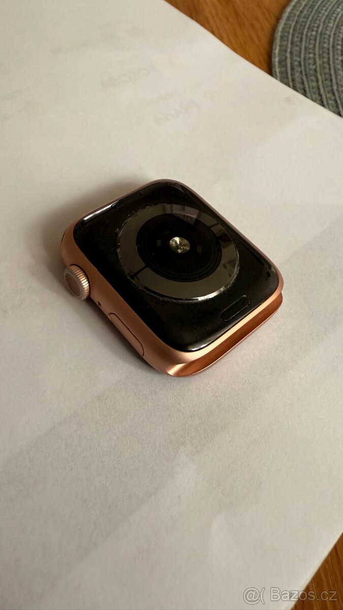 Apple Watch 5 44mm Pink - 5