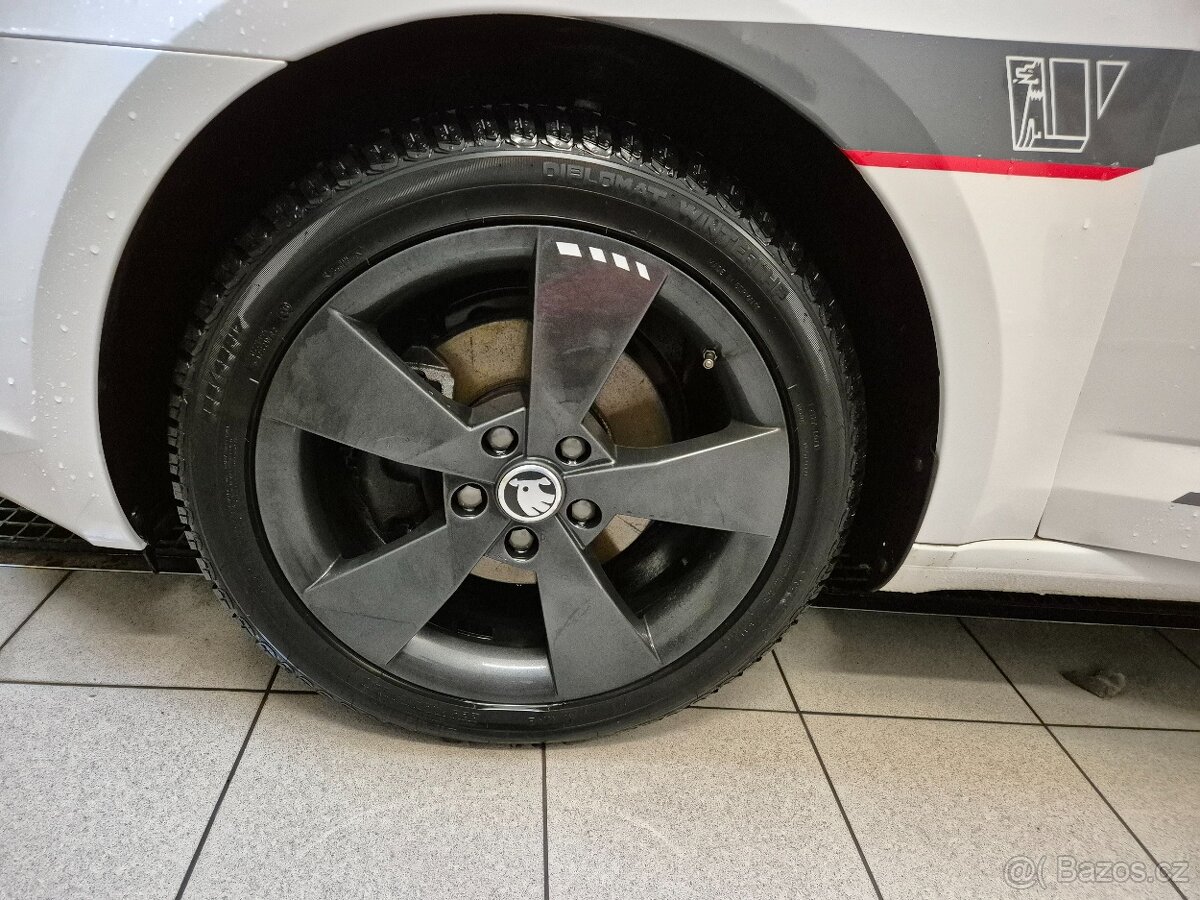 Krásná Octavia 1.4TSI cng 81 kw - 5