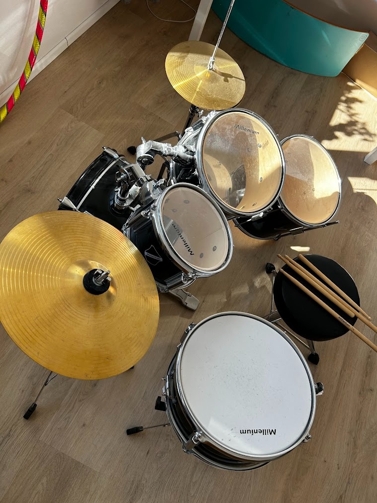 Kompletní bicí sada Junior Millenium - 5