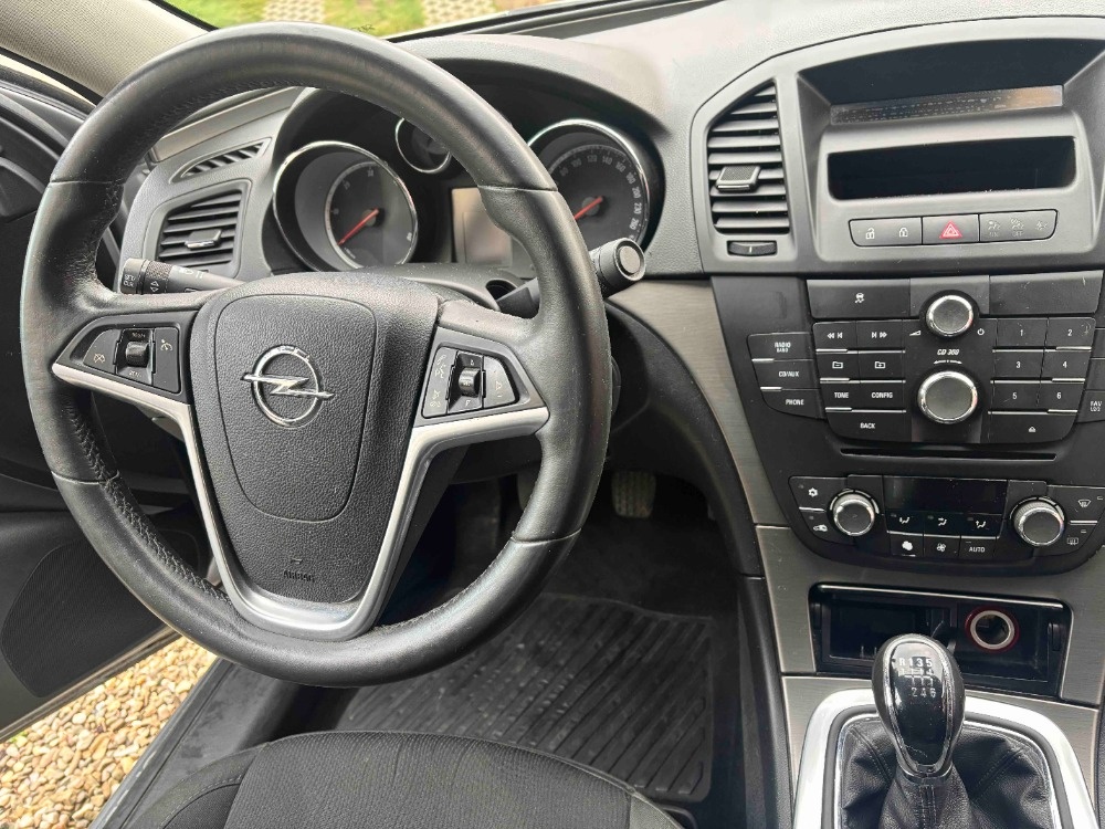 Opel Insignia 2,0 cdti - 5