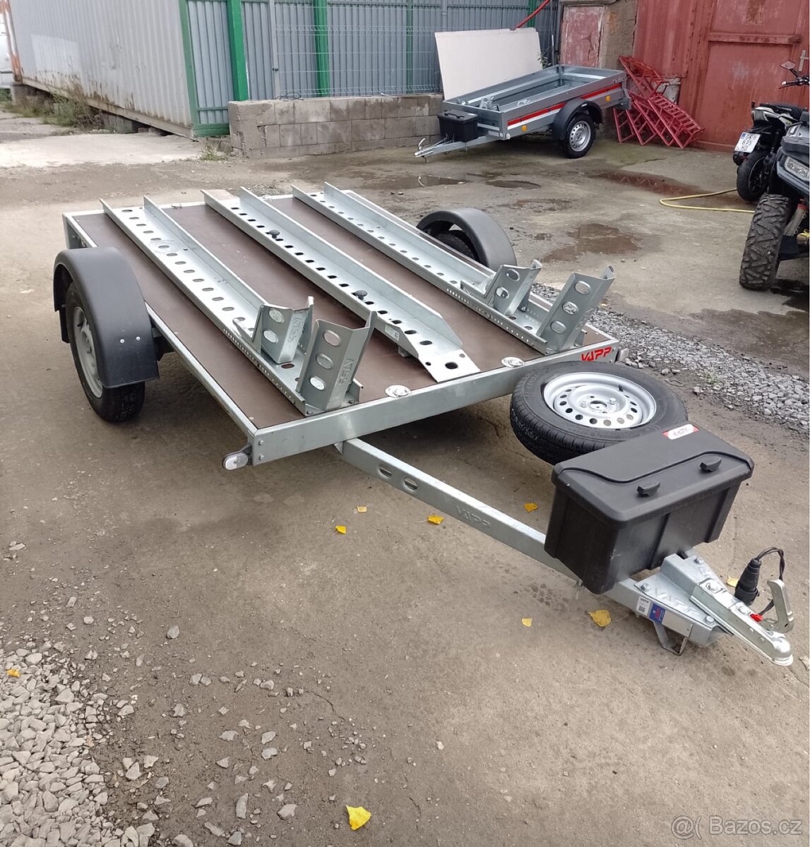 Půjčovna nonstop- přívěsný vozík VAAP na přepravu motorek - 5