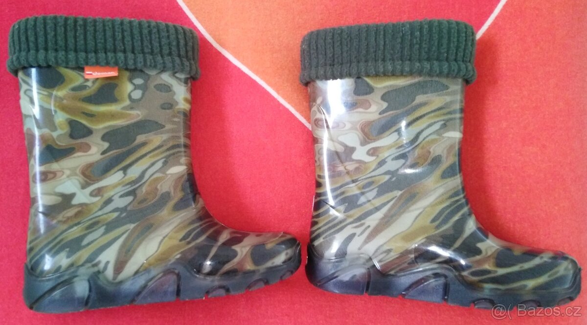 Gumáky nové, k převzetí na Žižkově - 5