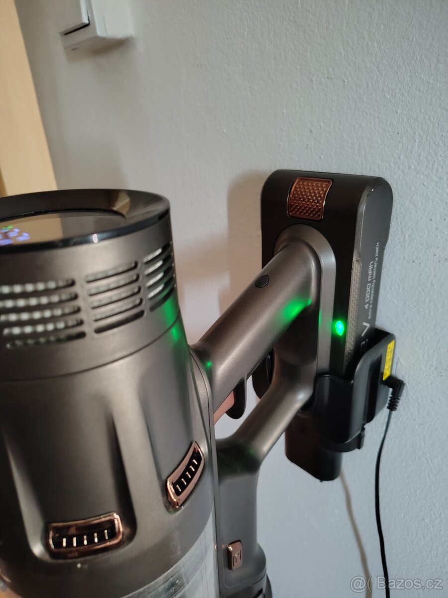 Tyčový vysavač ETA Terier 5247 90000 - 5