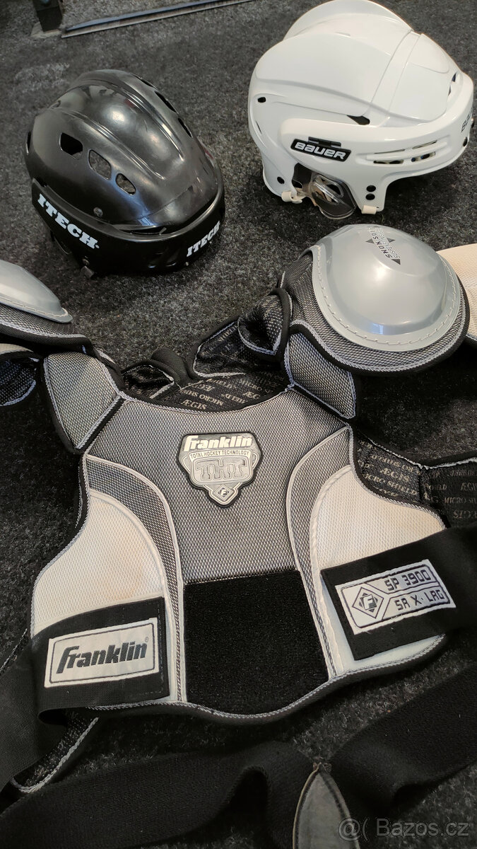 Hokejová výstroj - 5
