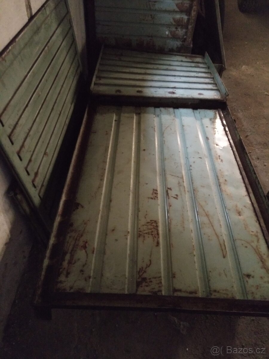 Prodám použitou plechovou bednu - 5