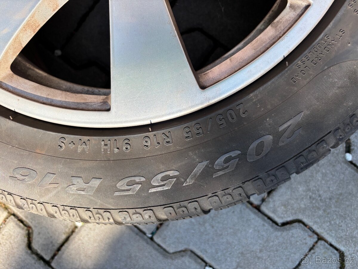 Kola Mercedes CLK - 5