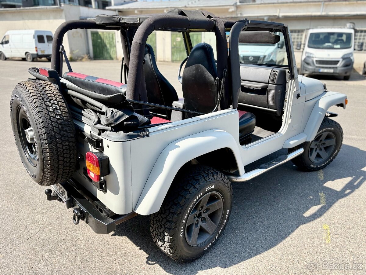 1999 Jeep Wrangler TJ | EU verze | po renovaci