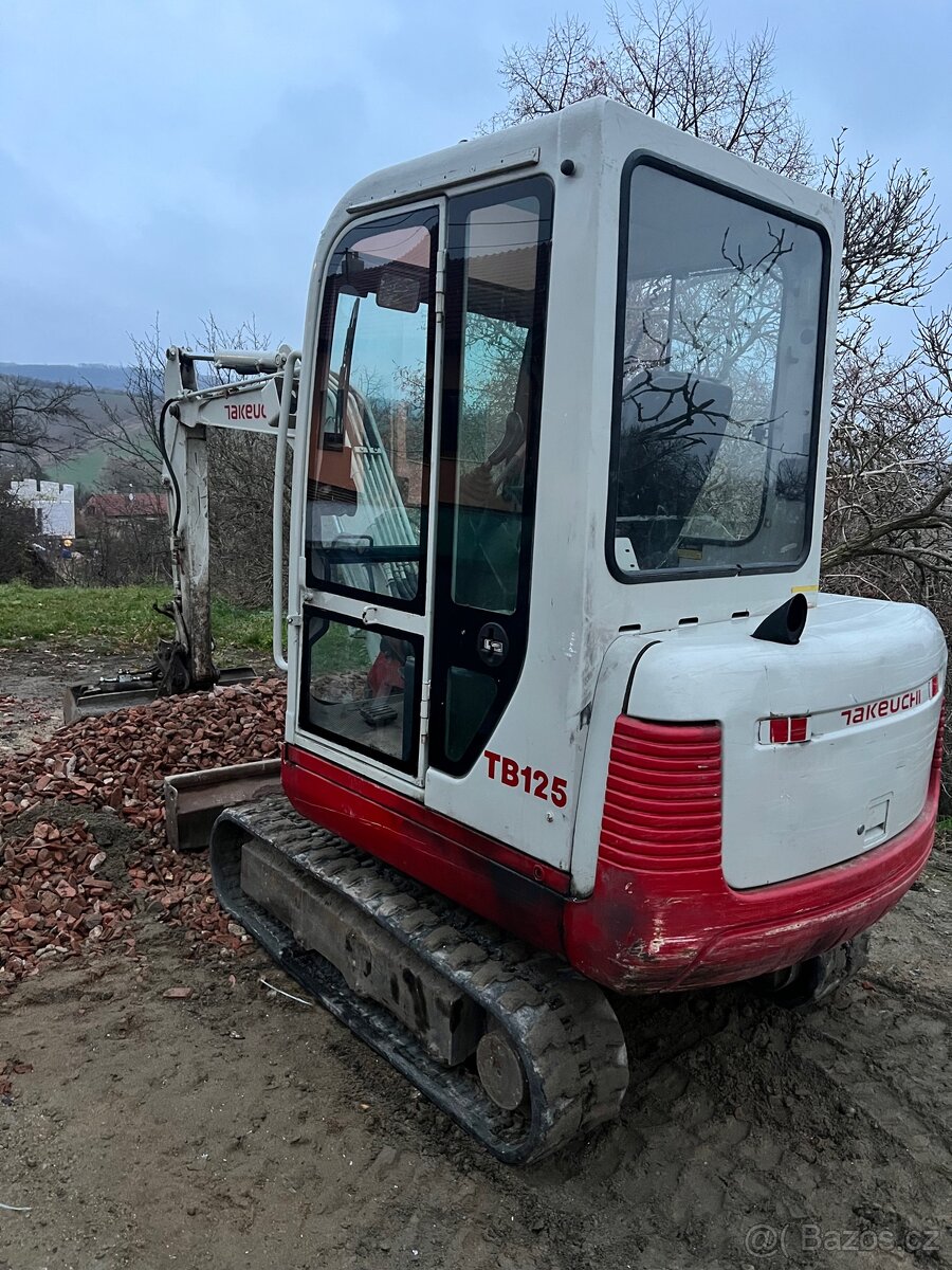 Bagr takeuchi tb 125 - 5