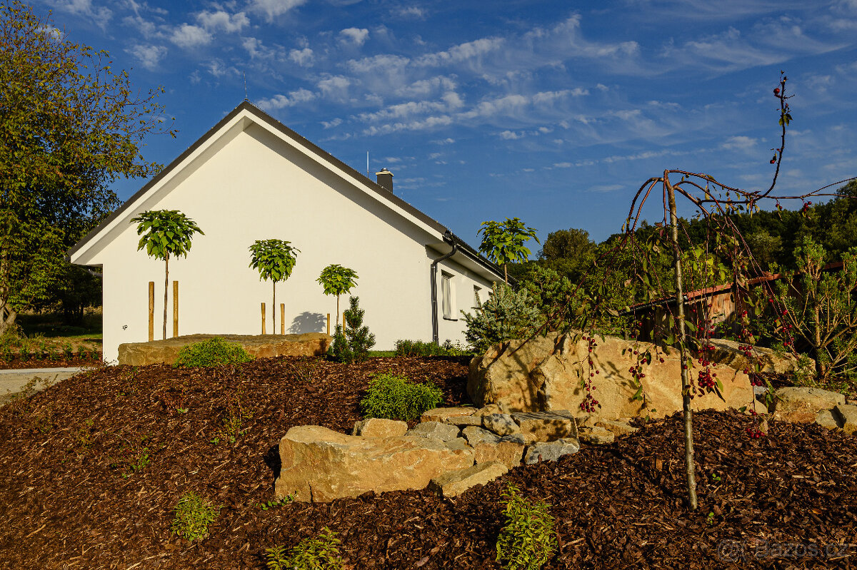 Novostavba zděného domu 4kk určená ihned k nastěhování - 5