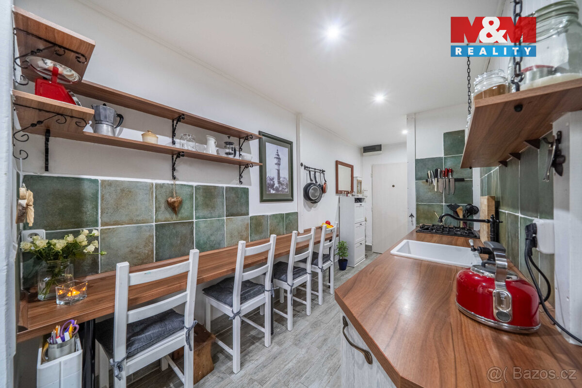 Prodej bytu 2+1+L, 53 m², Plzeň, ul. náměstí Generála Píky - 5