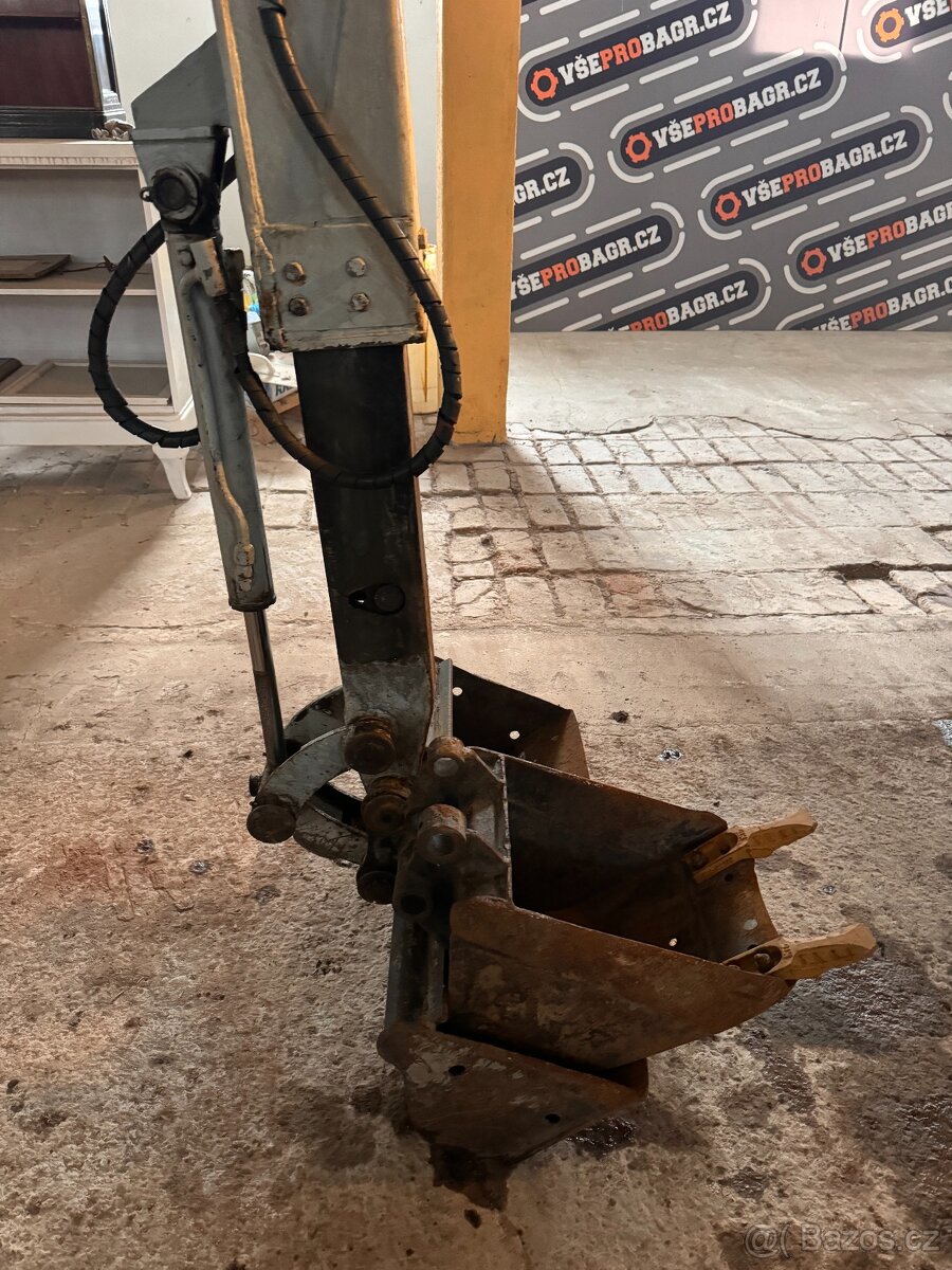 Minibagr Takeuchi TB015 2001 2x lzice Teleskop - 5