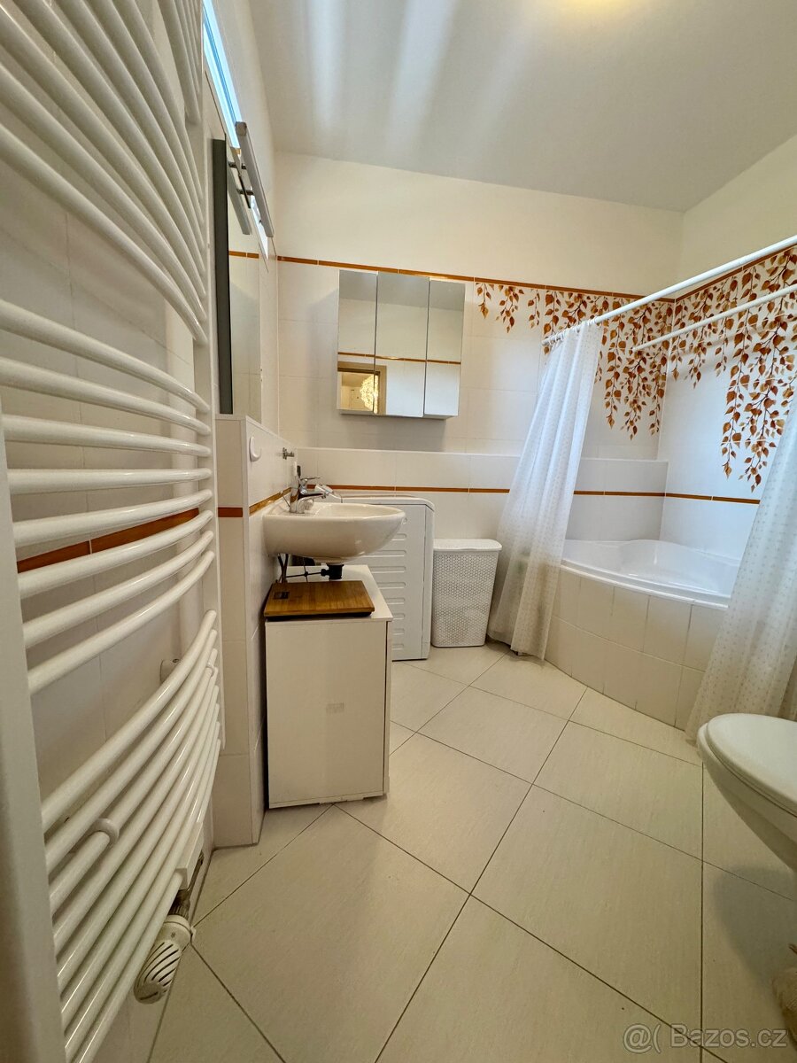 Prodej bytu 2+KK, 44 m2 - 5