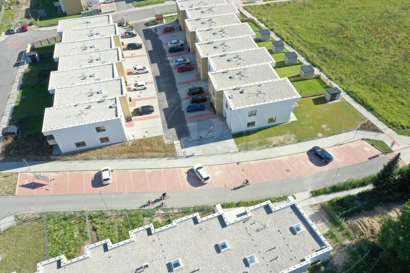 PRODEJ VENKOVNÍCH PARK. STÁNÍ, UL. BUKOVÁ, MLADÉ U ČB - 5