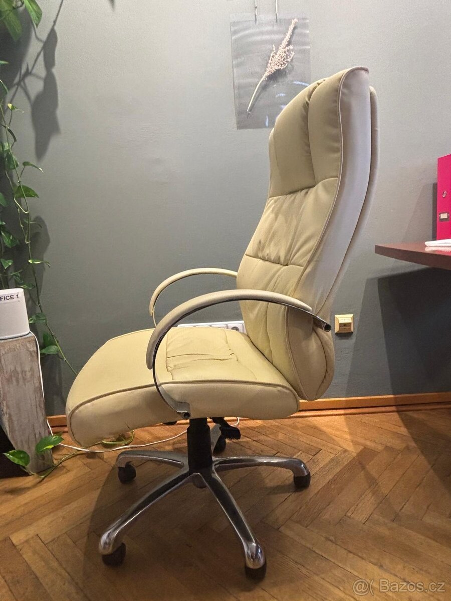 LOTUS křeslo kancelářské - 5