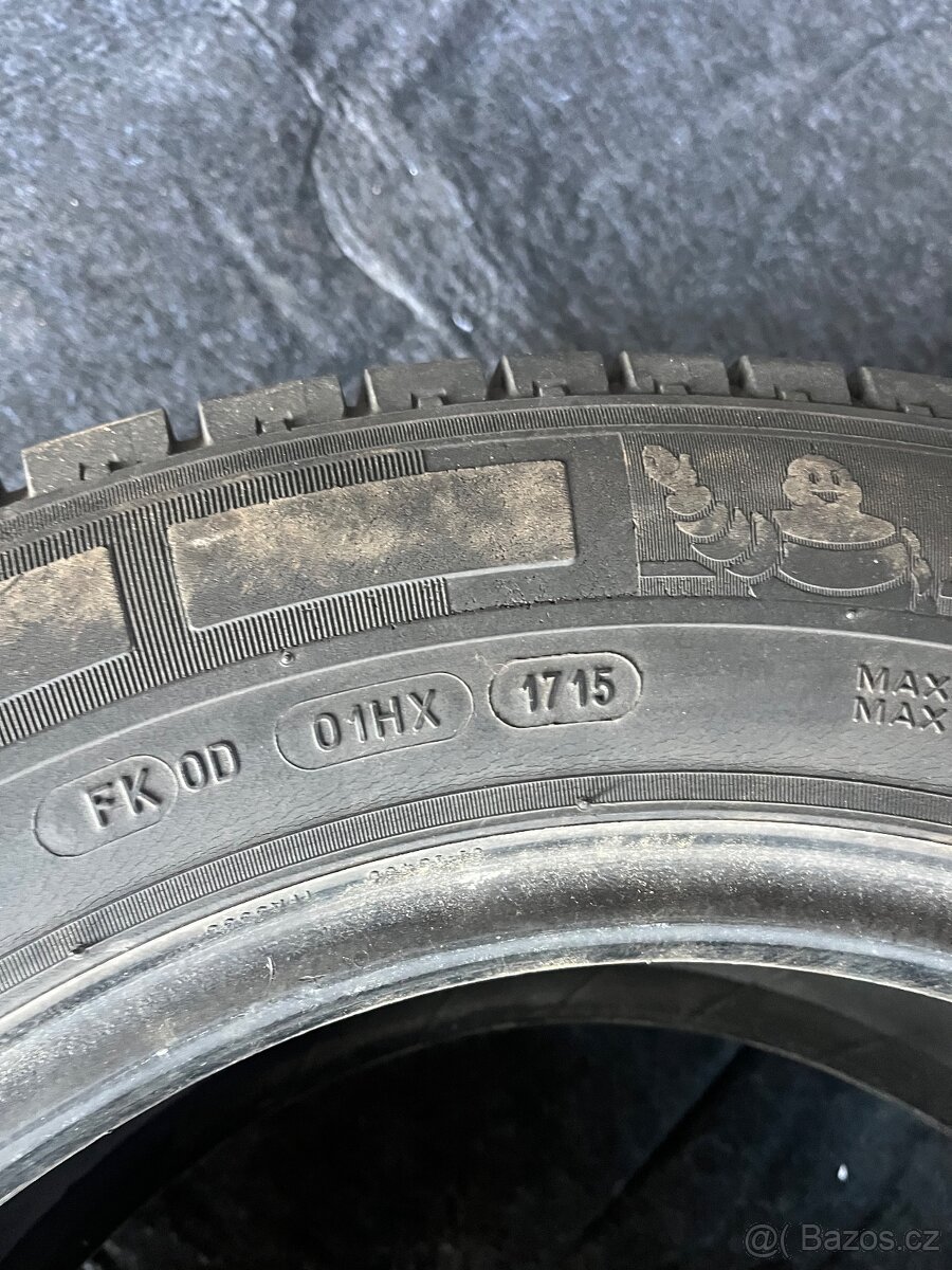 Michelin 215/65/16C - 5