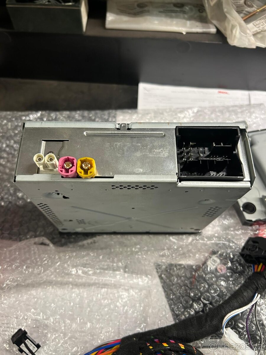 Prodám autorádio VW GOLF 7 - 5