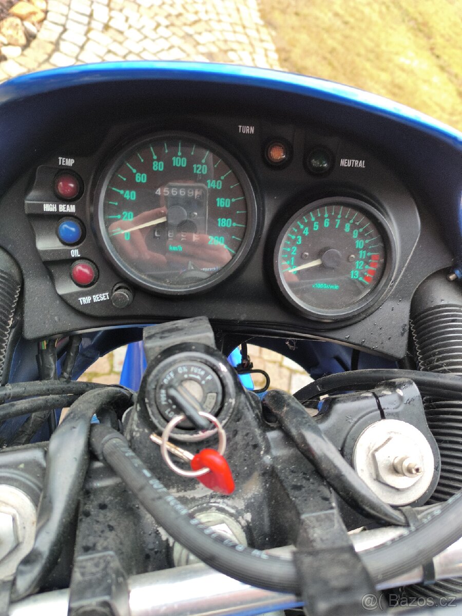 Kavasaki KLE 500 - 5