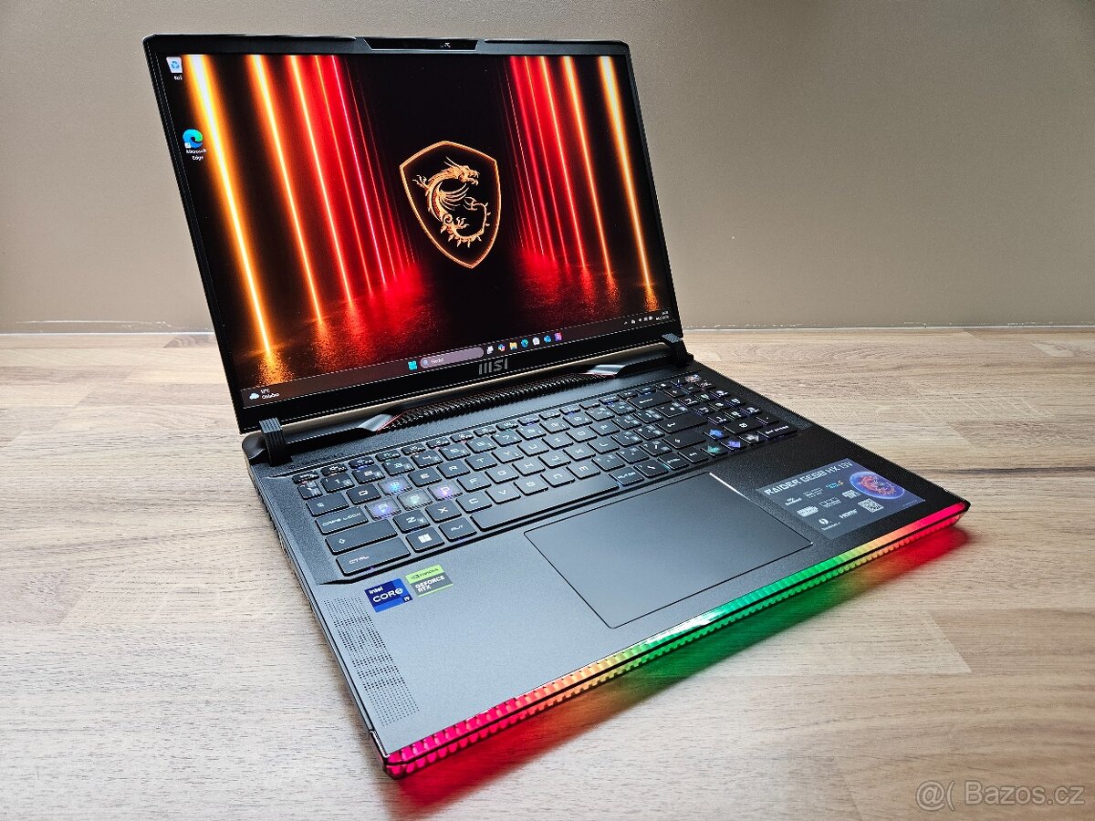 4K 16" UHD_MSI RAIDER GE68HX_i9-13950HX_32GB_RTX 4070 8GB - 5