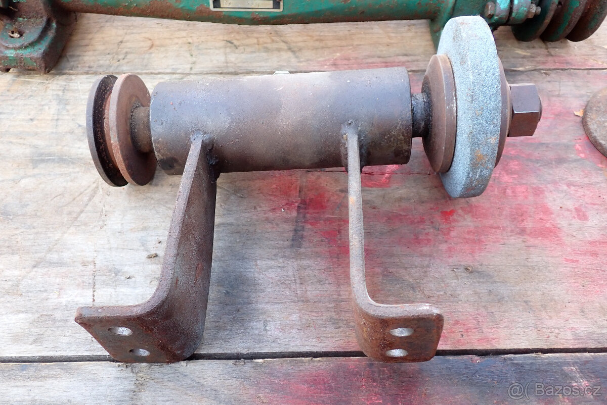 Cirkulárka - hřídele - 5