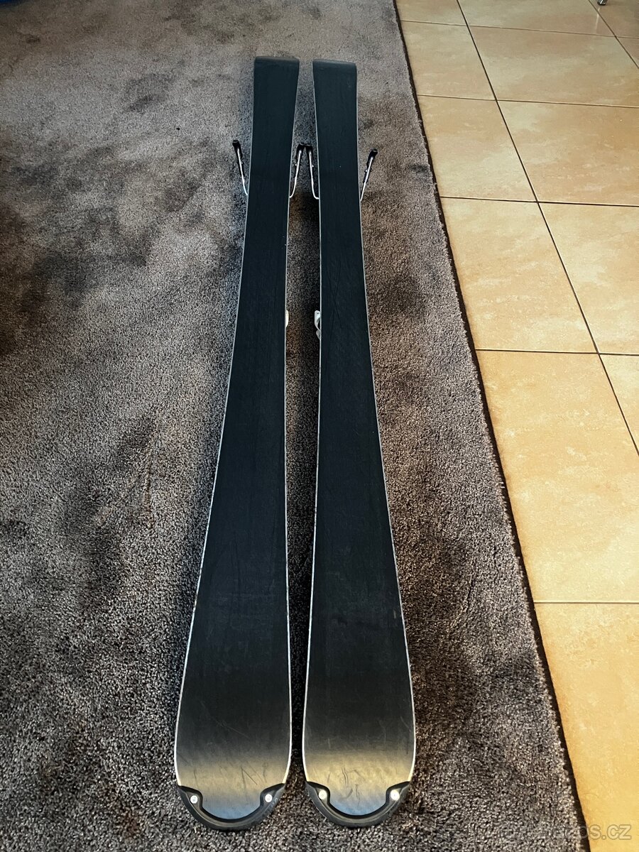 Lyze Volkl RTM 7,4 156 cm, včetně vázání, super stav - 5