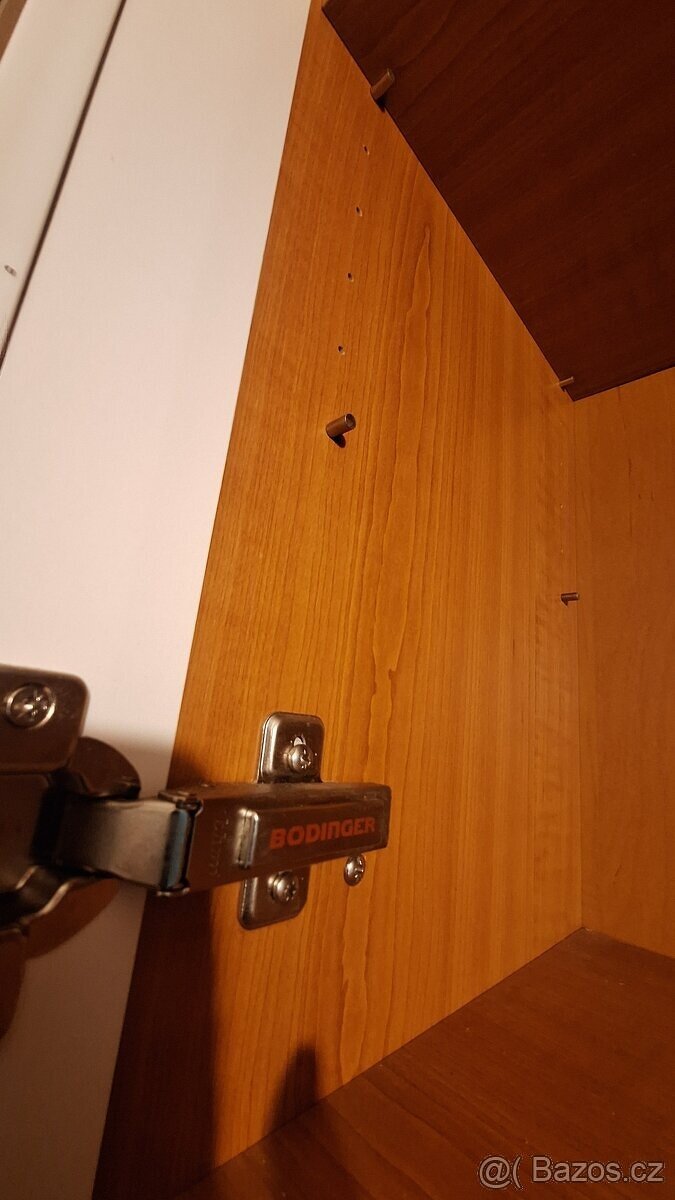 Koupelnova skříňka závěsná - 5