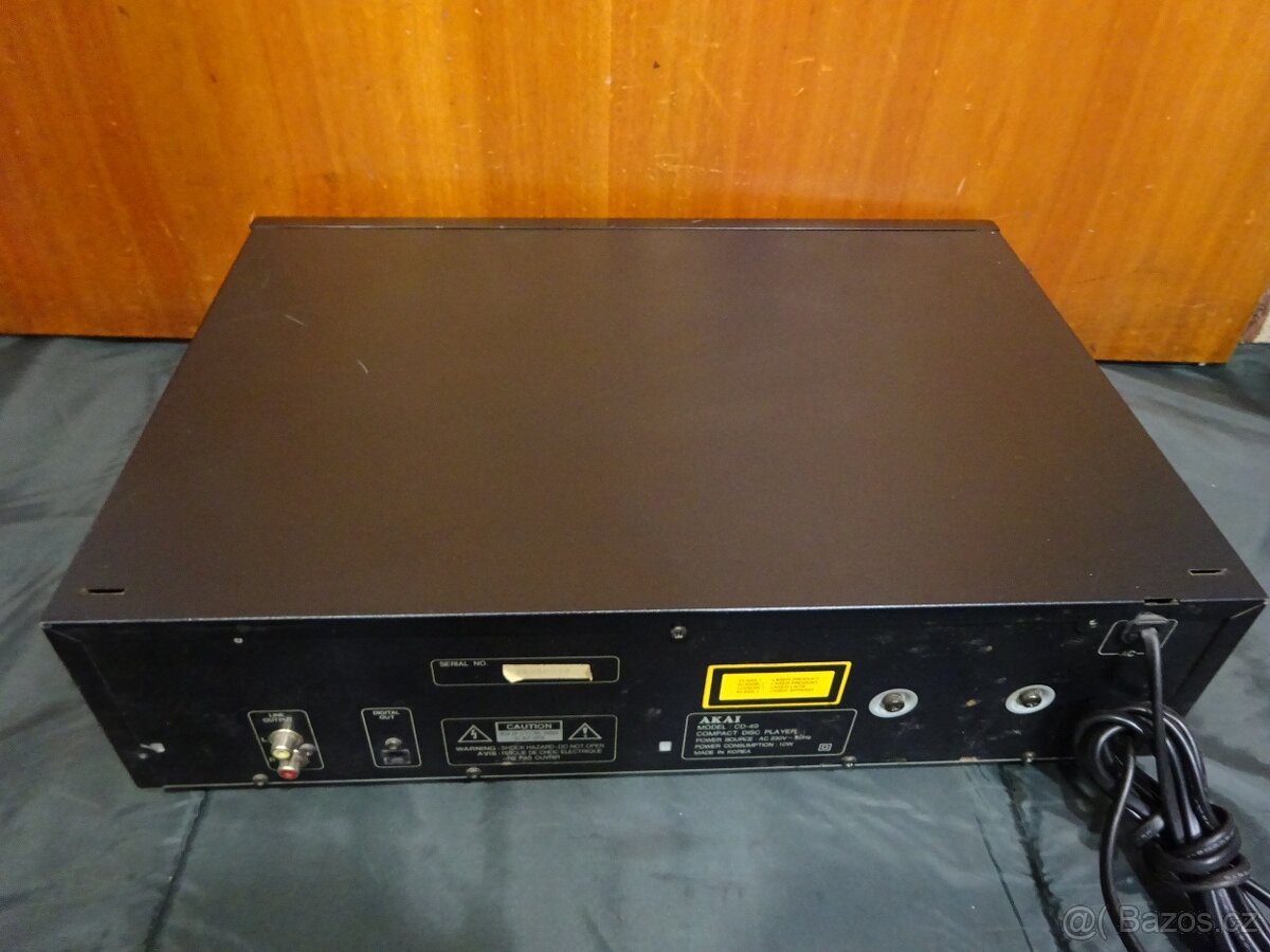 AKAI CD-49 - 5