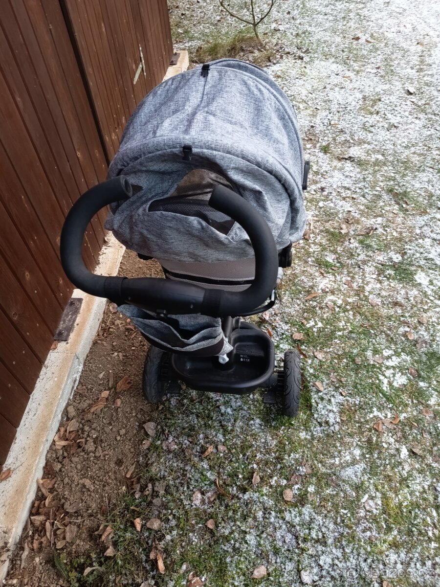 Tříkolka Kinderkraft Aveo - 5