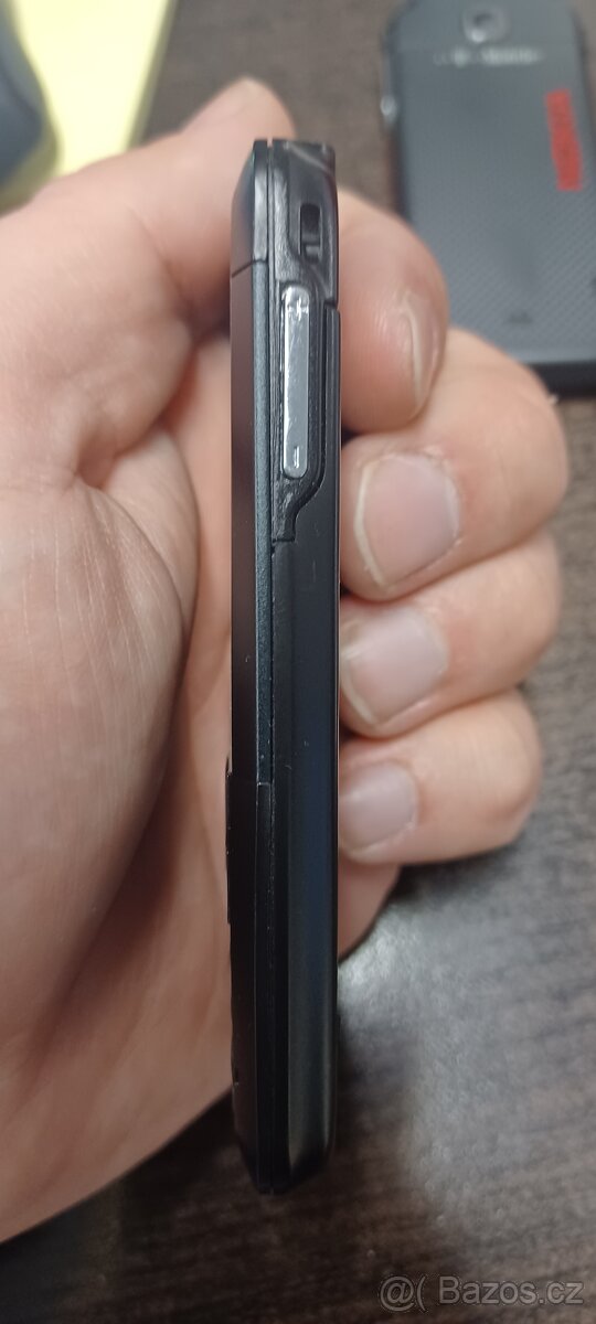 nokia expressmusic 5230 - 5