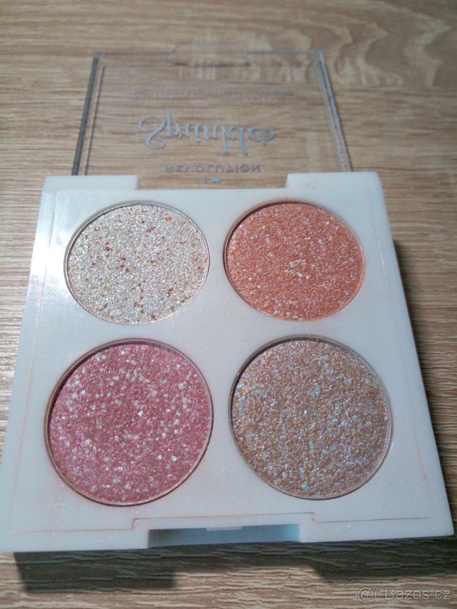 Kosmetika REVOLUTION - 5