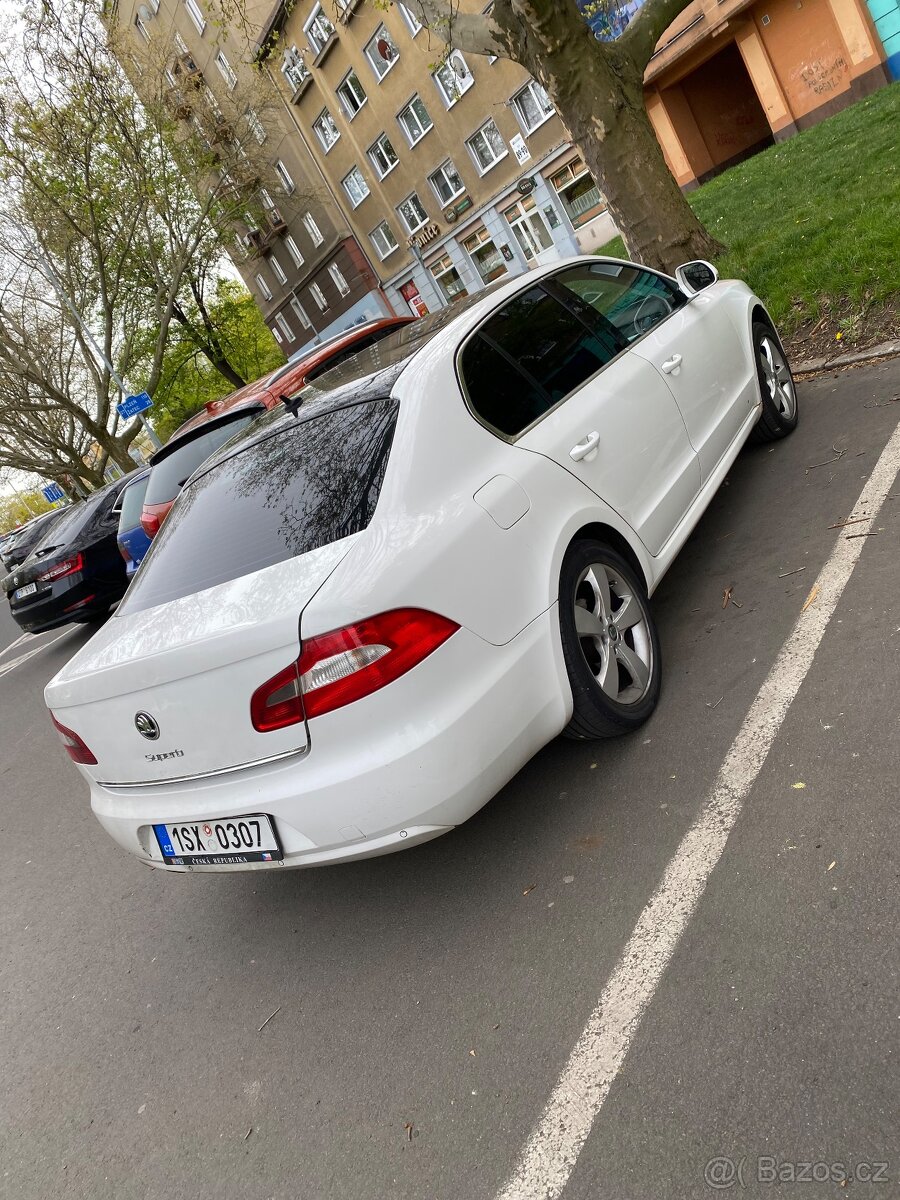 Škoda Superb II - 5