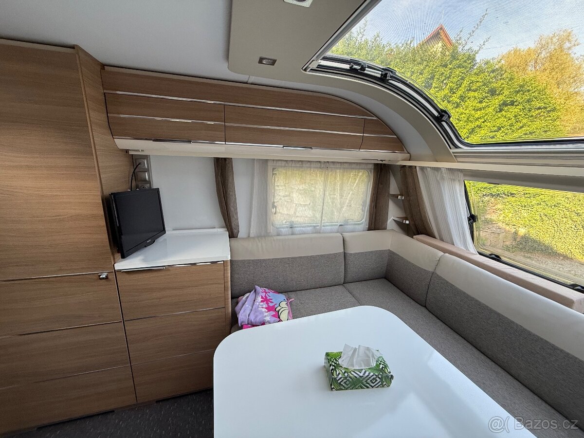 Adria Adora - 5