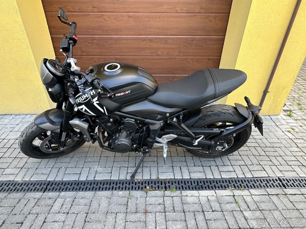 Triumph Trident 660 - 5