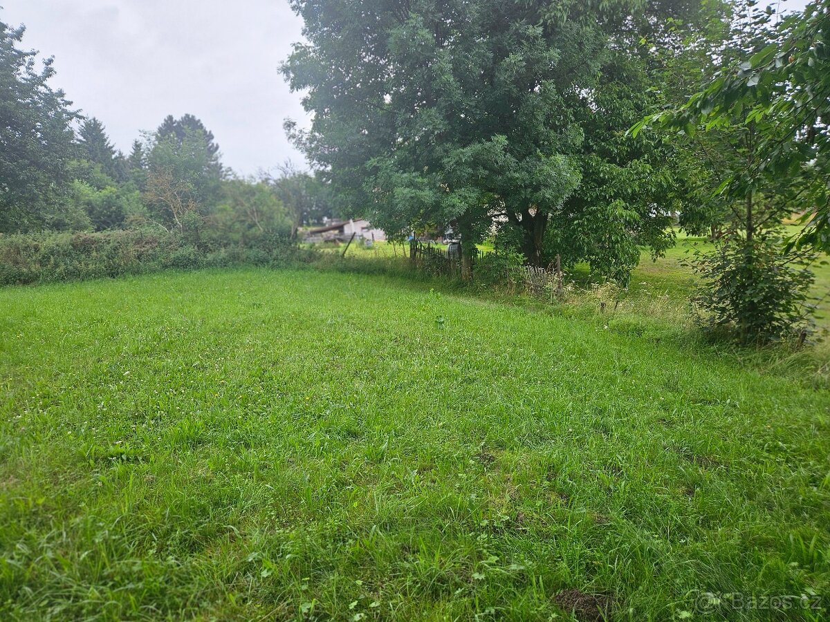 Prodej stavebního pozemku 1087m2 - Velká Bukovina - 5