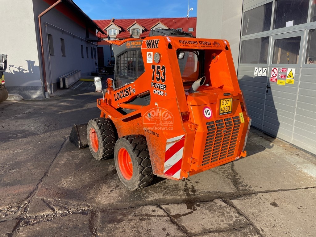 nakladač LOCUST 753 power speed+ - extra výbava - 5
