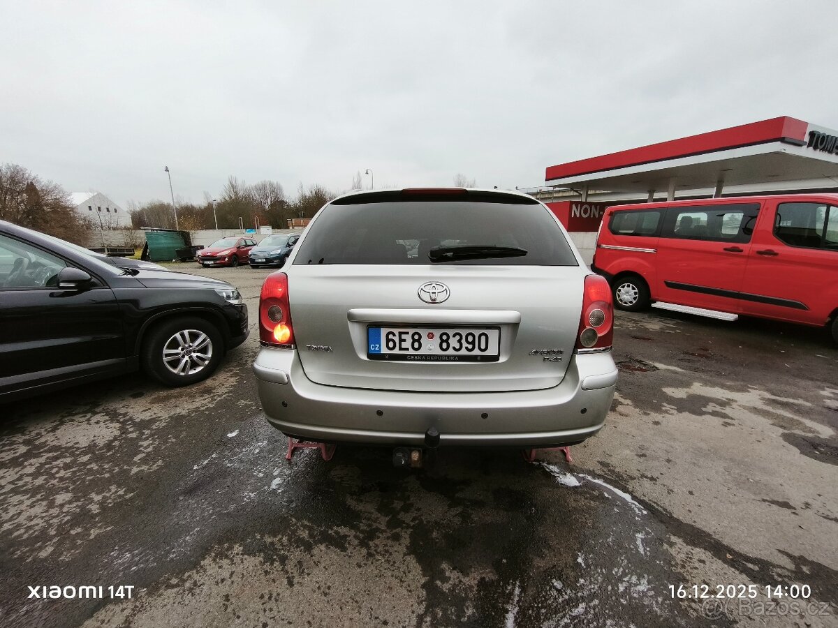 Toyota Avensis 2.0D-4D 93kW, Aut.klima, servisované, tažné - 5