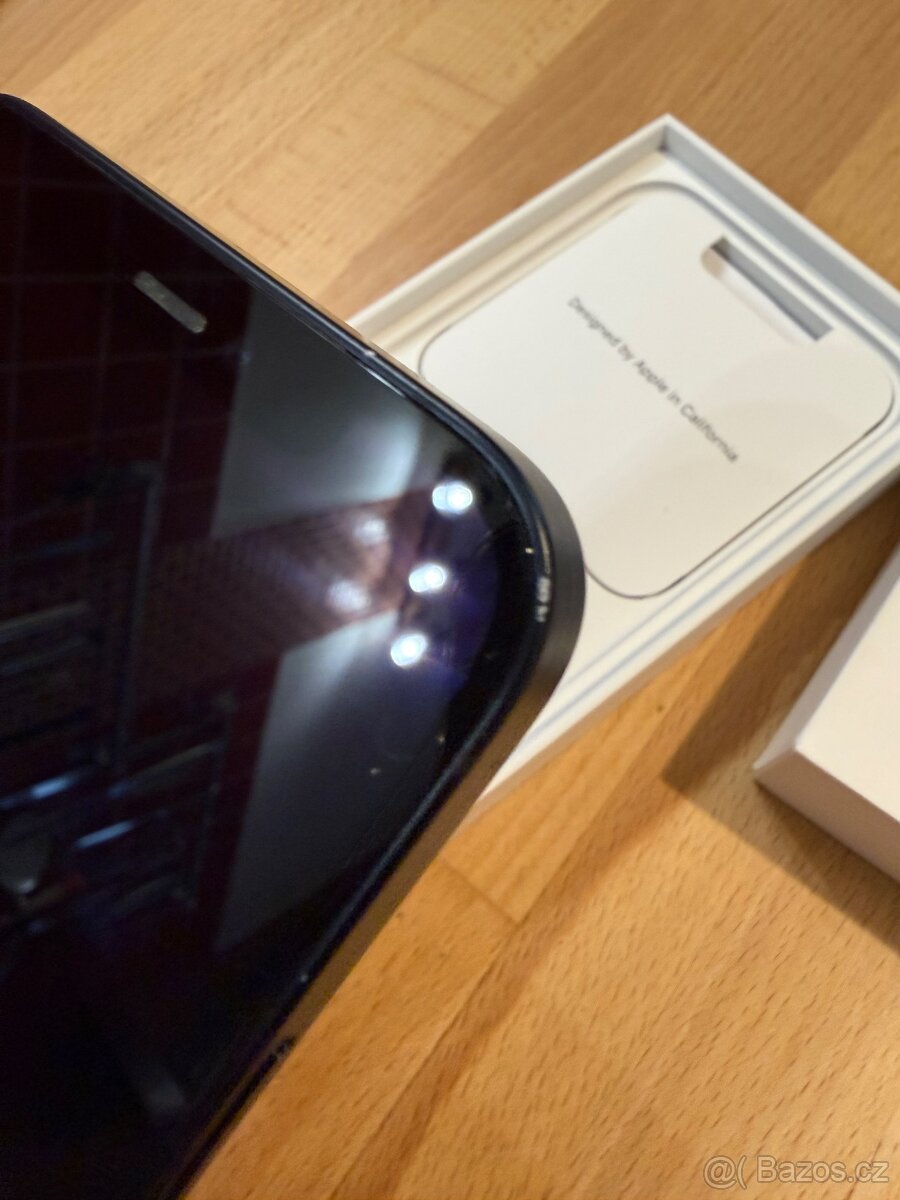 Apple Iphone 12 black, 64 gb - 5