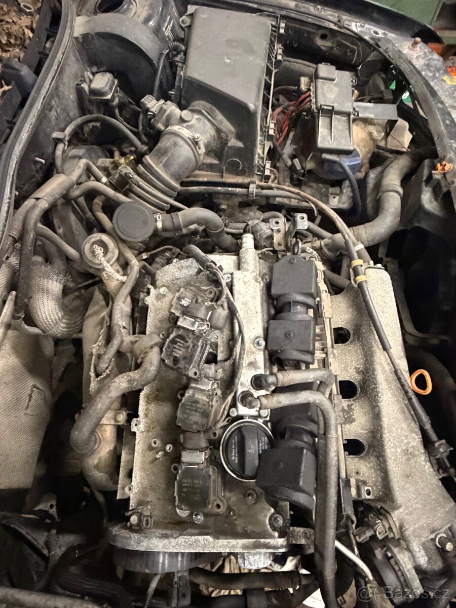 Octavia 1 1.8 T 110 kw - 5