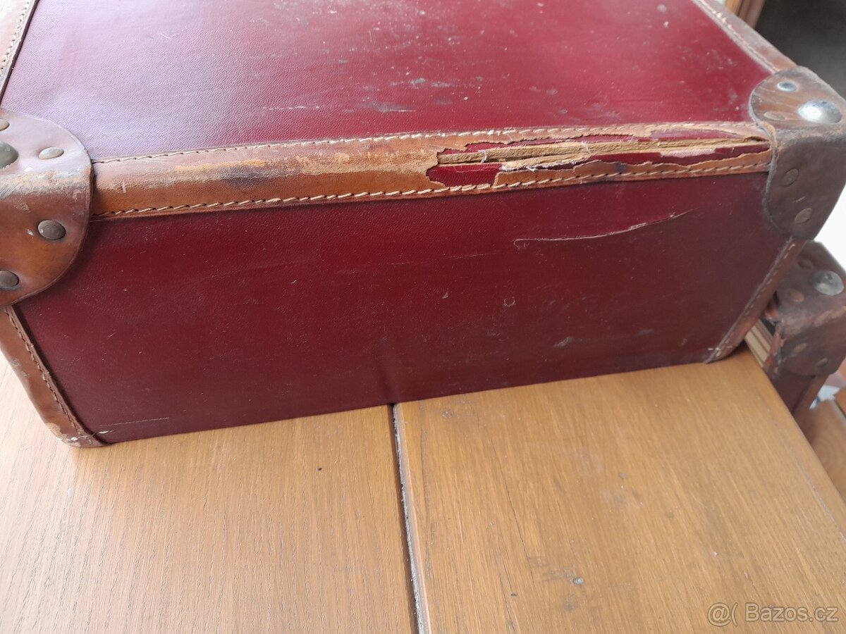 STAROŽITNÝ KOŽENÝ KUFR - 5