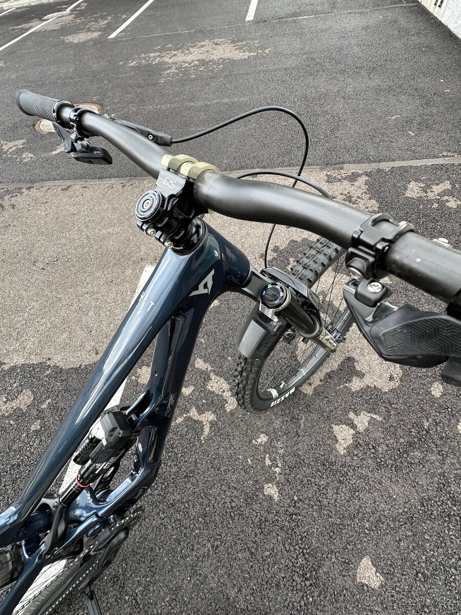 YT Capra Uncaged 12 - 5