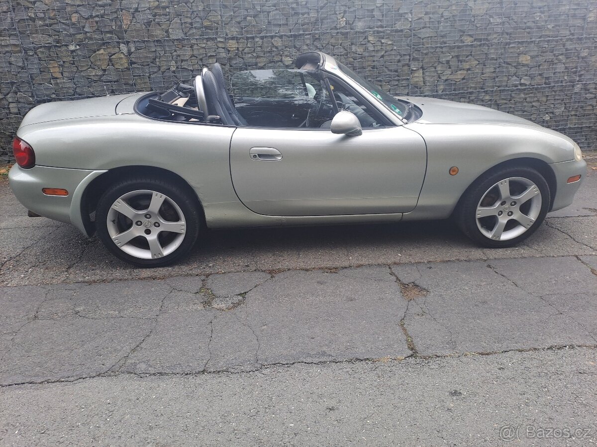 Mazda mx-5 - 5