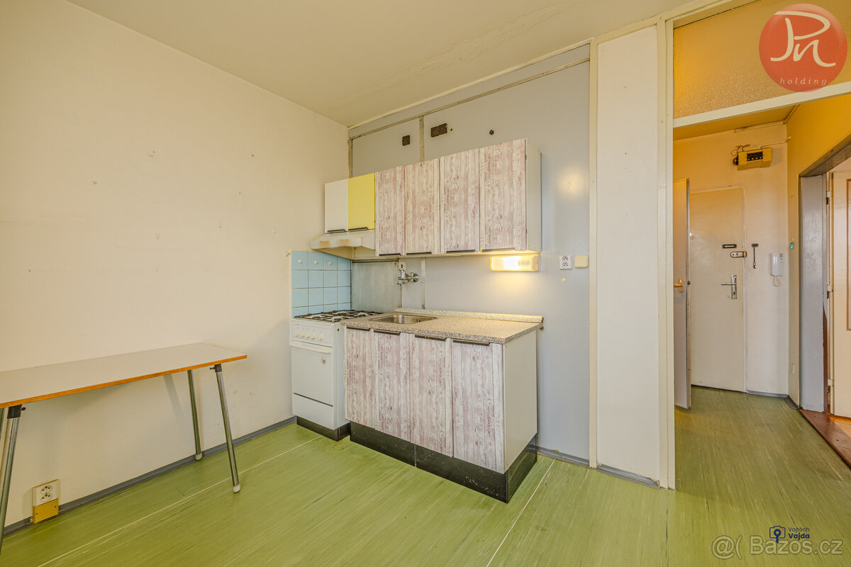 Prodej bytu 1+kk, 35 m², Ahepjukova, Ostrava - 5