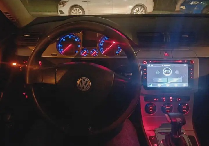 Volkswagen Passat B6 - 5