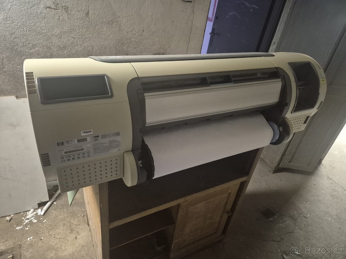 HP DesignJet T610 + grafický monitor - 5