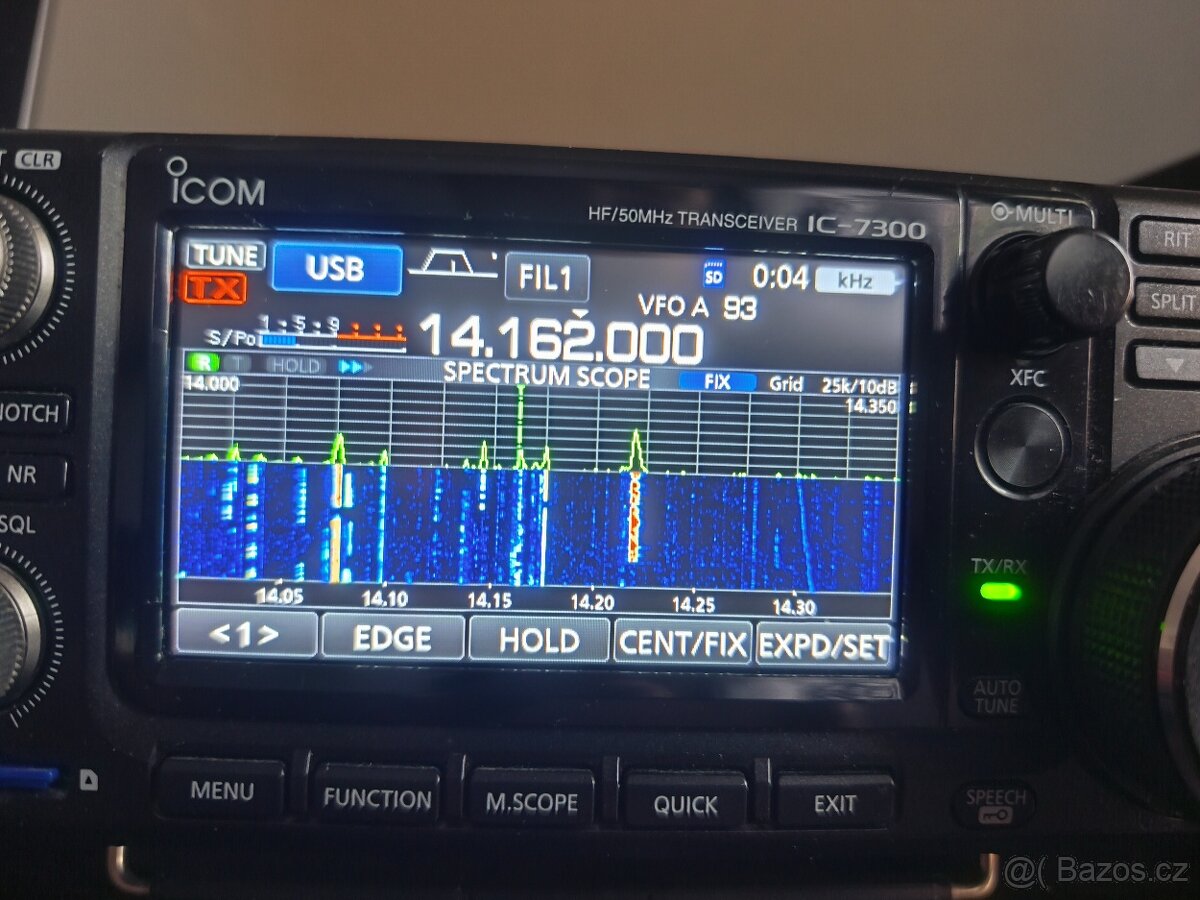 ICOM IC -7300 HF/50mhz - 5