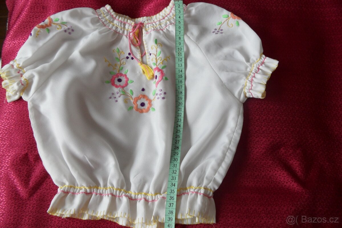 Dětská ručně vyšívaná halenka - 5