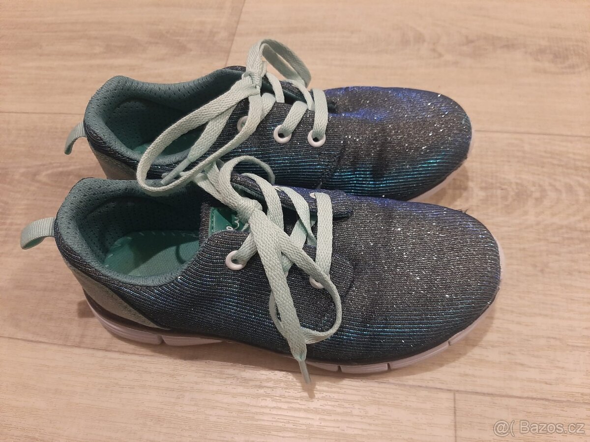 Boty různé velikosti - 5
