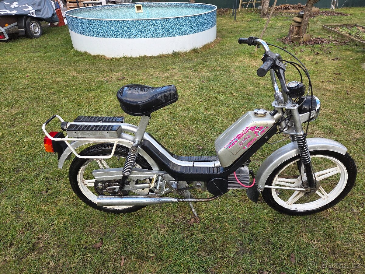 Babetta 210 s kartičkou, GRAND LUX, loukoťová kola, funkční - 5